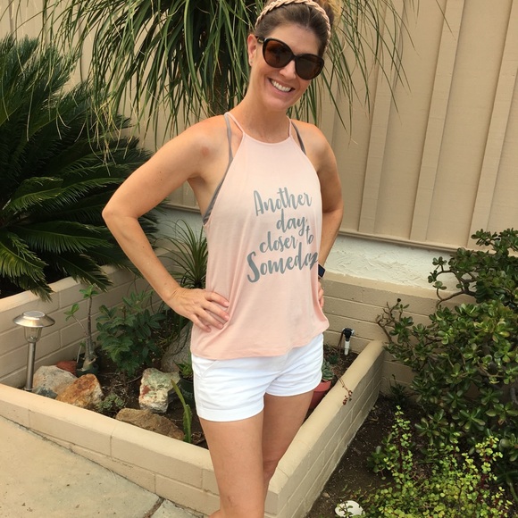 Meet your Posher, Sara - Picture 6 of 11